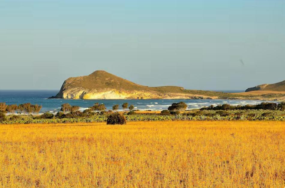 Loft primera línea playa, Cabo de Gata, Wifi Lejlighed Retamar  Eksteriør billede